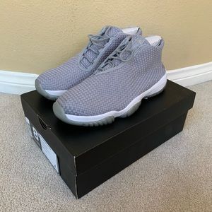 Jordan Futures “Wolf Gray”